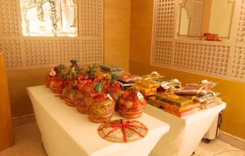 BEST BANQUET IN VARANASI (11)