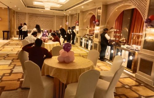 BEST BANQUET IN VARANASI (4)