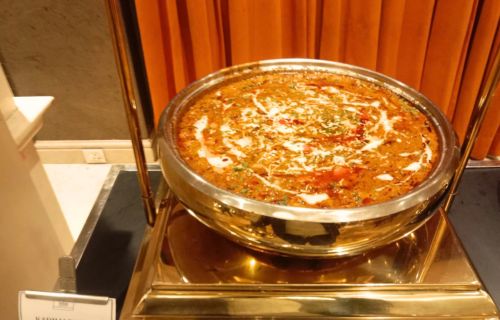 BEST BANQUET IN VARANASI (8)